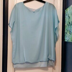 Flowly Layered Top with Banded Waist